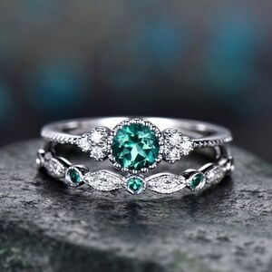 *EISLEY* 2-Pc Silver x Green Fashion Ring Set